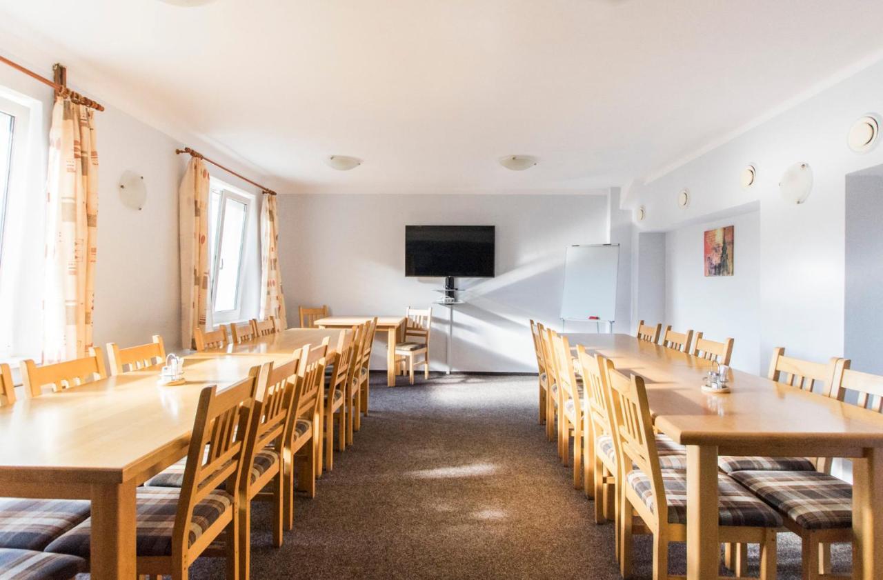 Garni Hotel Tachov Tachov  Bagian luar foto