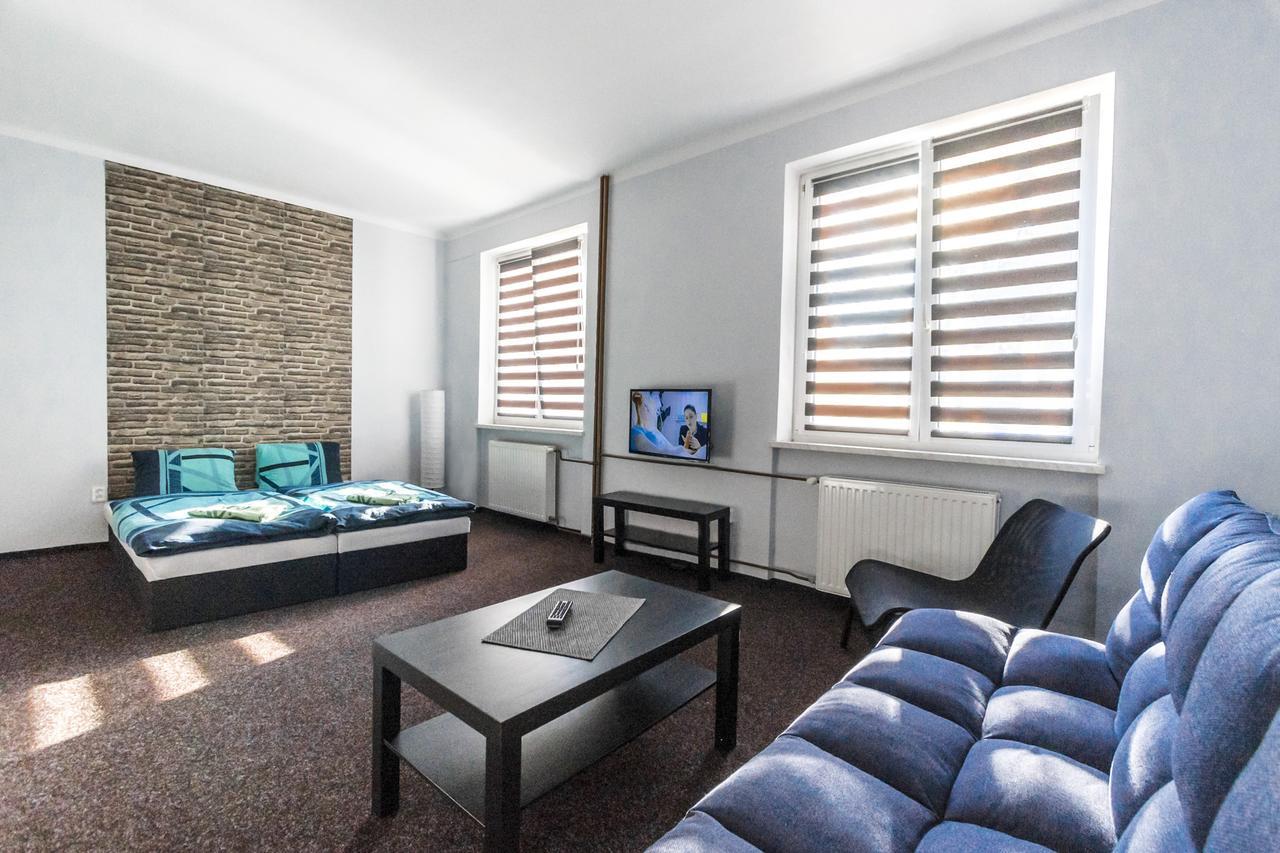 Garni Hotel Tachov Tachov  Bagian luar foto