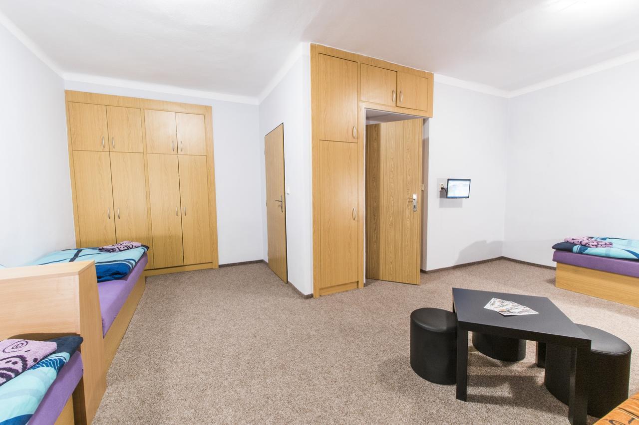 Garni Hotel Tachov Tachov  Bagian luar foto